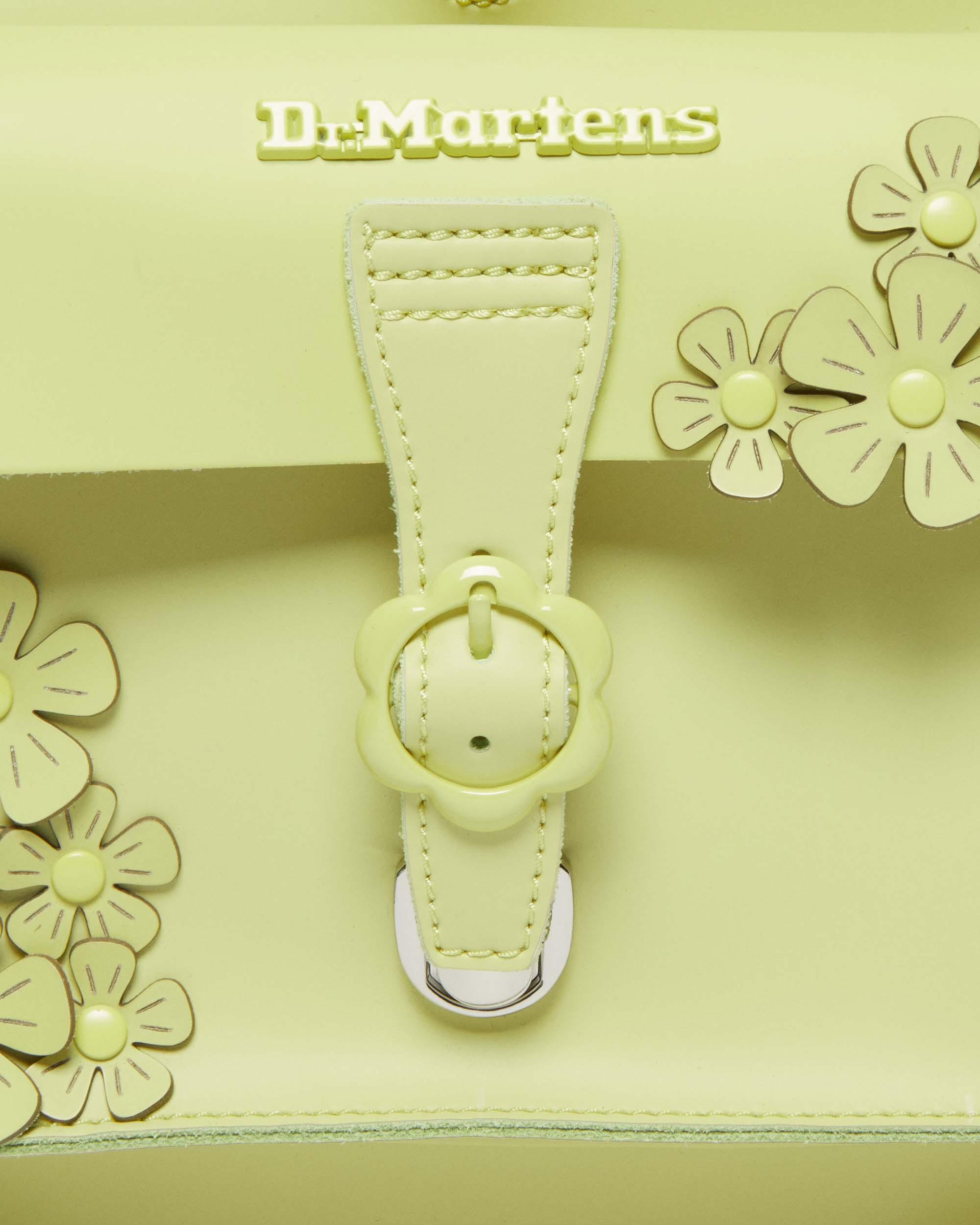 Heart Shaped Hardware Kiev Leather Bag - 5
