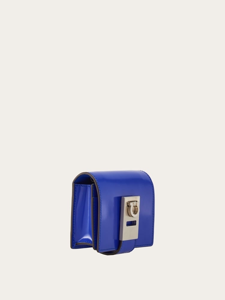 CREDIT CARD HOLDER - 2
