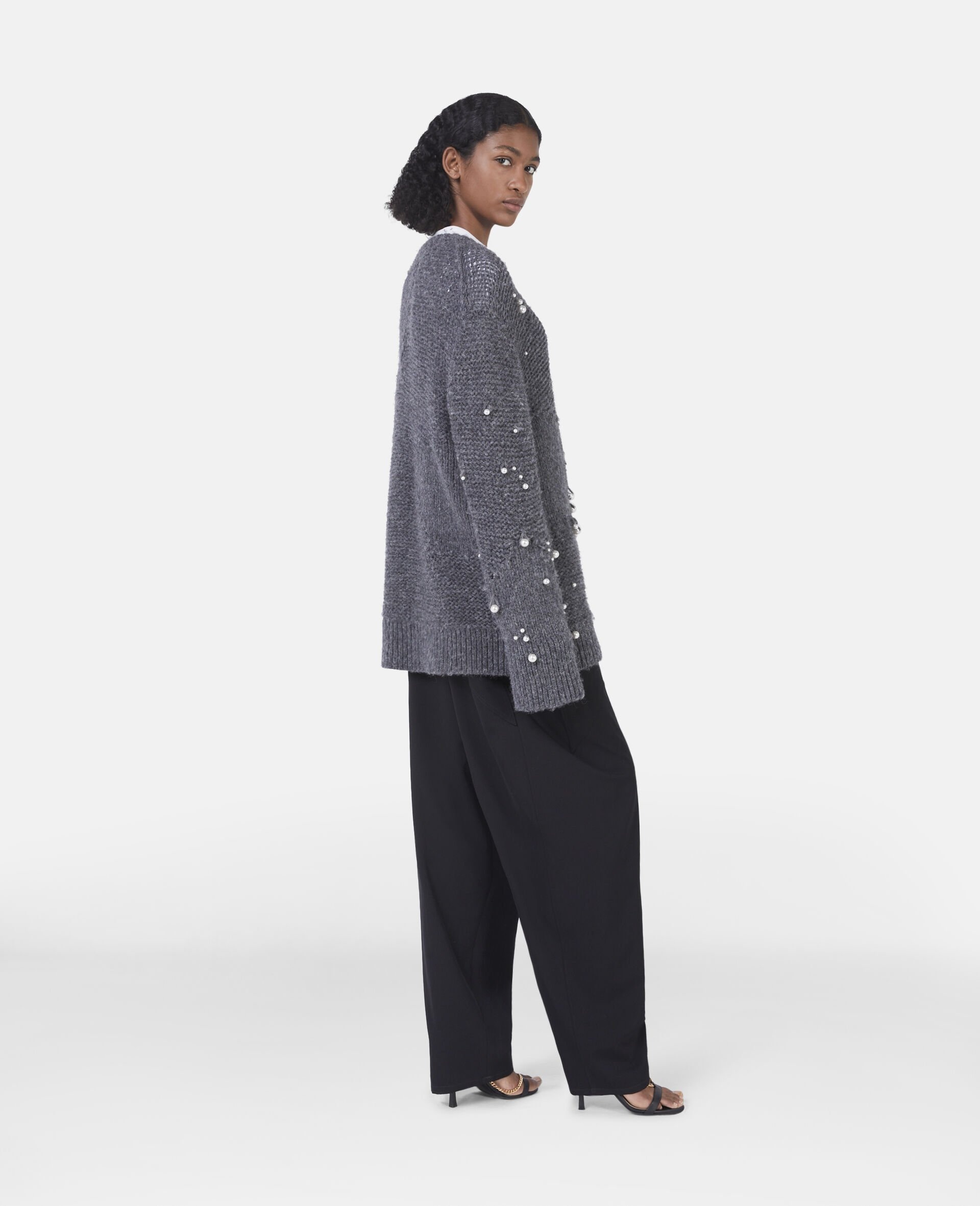 Pearl Embroidery Oversized Jumper - 3