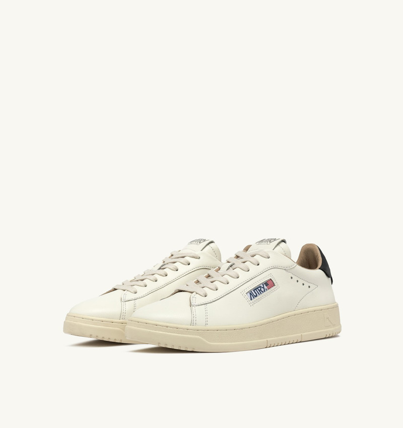 AUTRY DALLAS LOW SNEAKERS IN WHITE AND SPACE LEATHER outlook