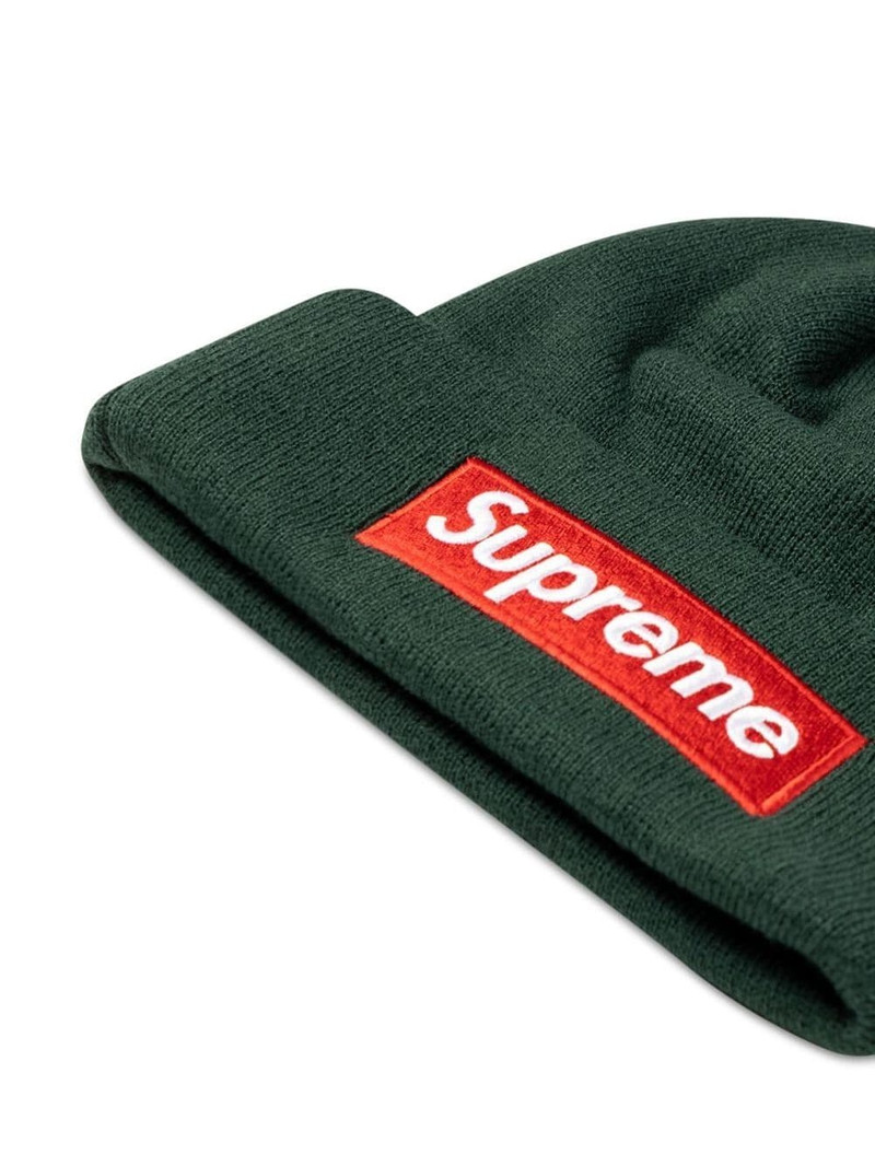 x New Era box logo beanie 3