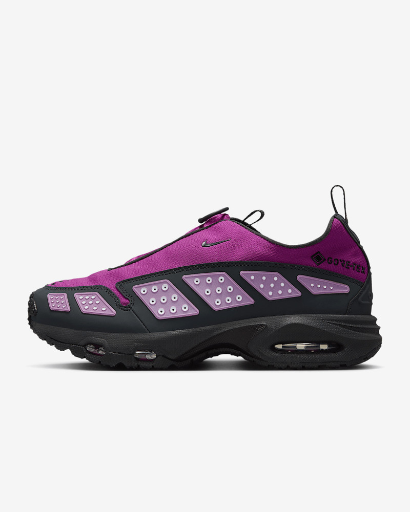 Nike Air Max SNDR GTX Women's Shoes - 1