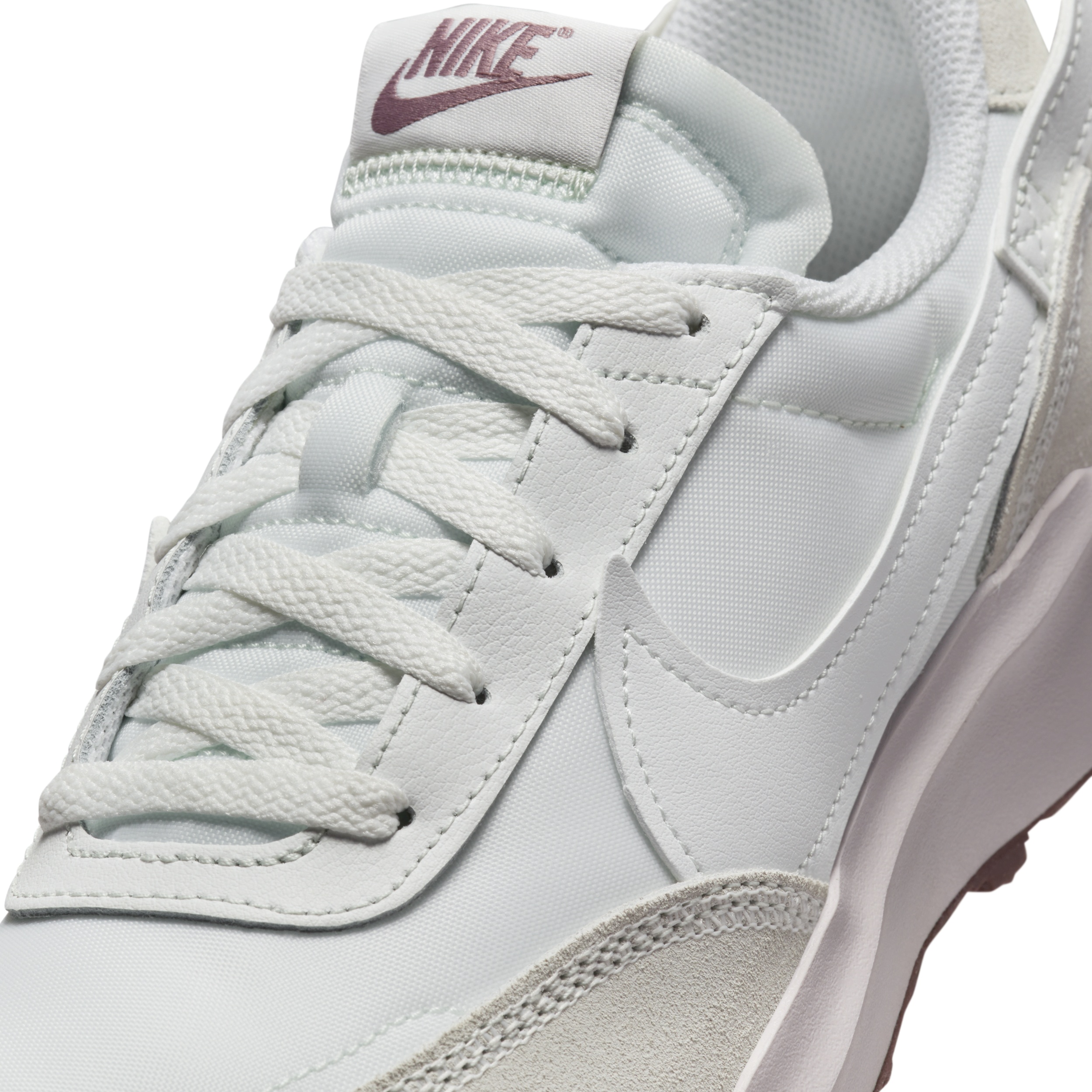 Nike Women's Waffle Debut Shoes - 7