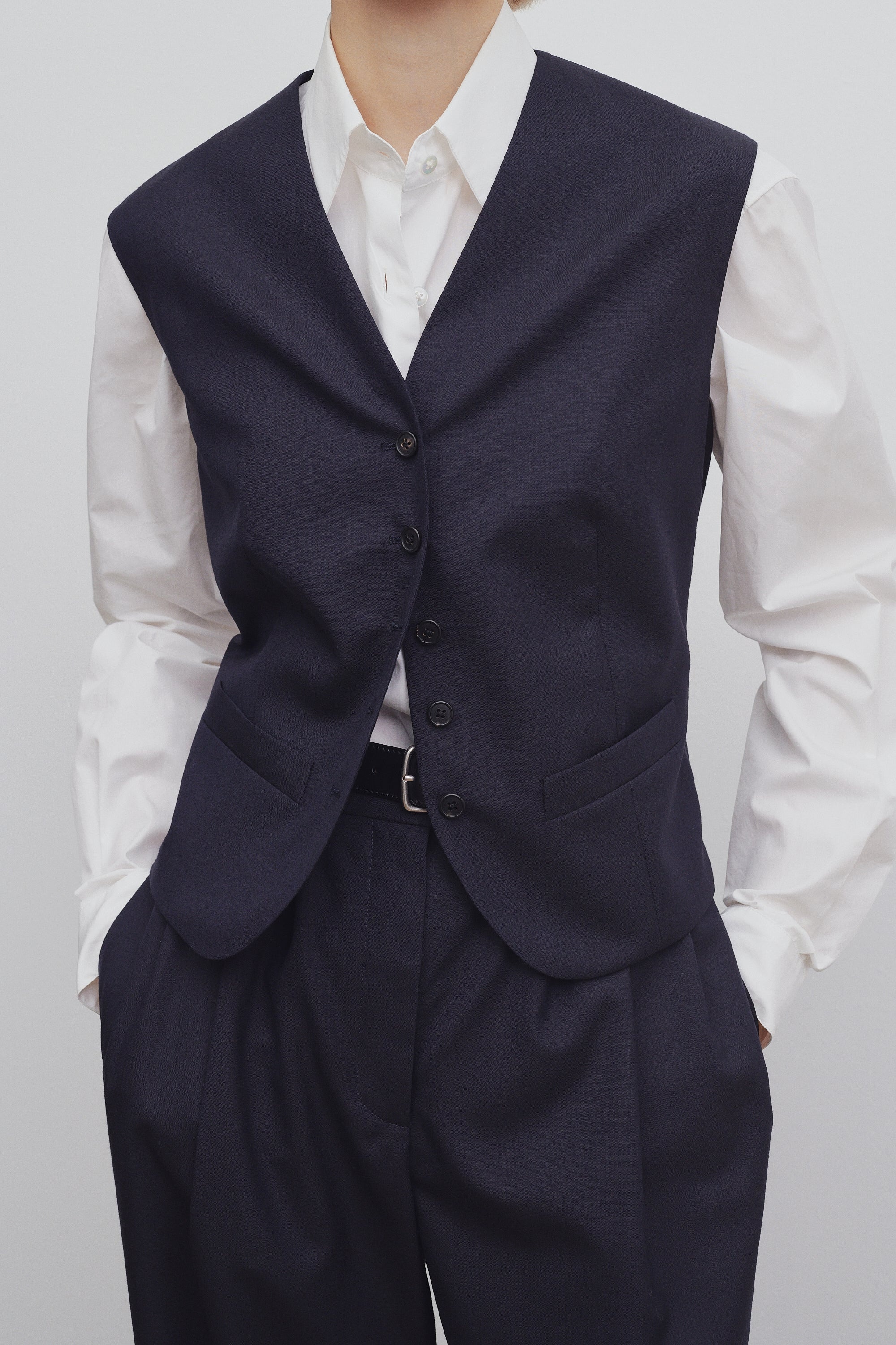 Vega Vest in Wool - 4