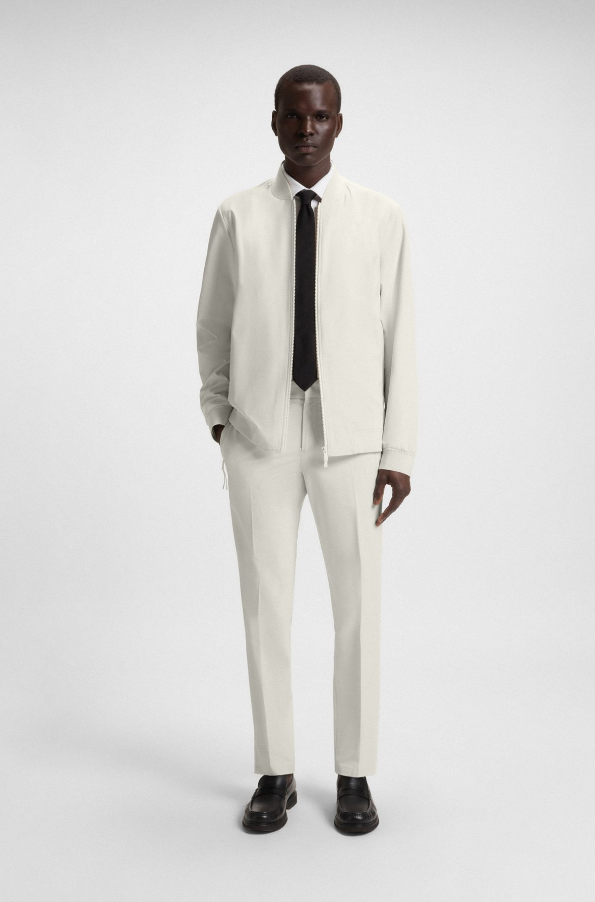 PACKABLE SLIM-FIT TROUSERS IN PERFORMANCE-STRETCH FABRIC - 3