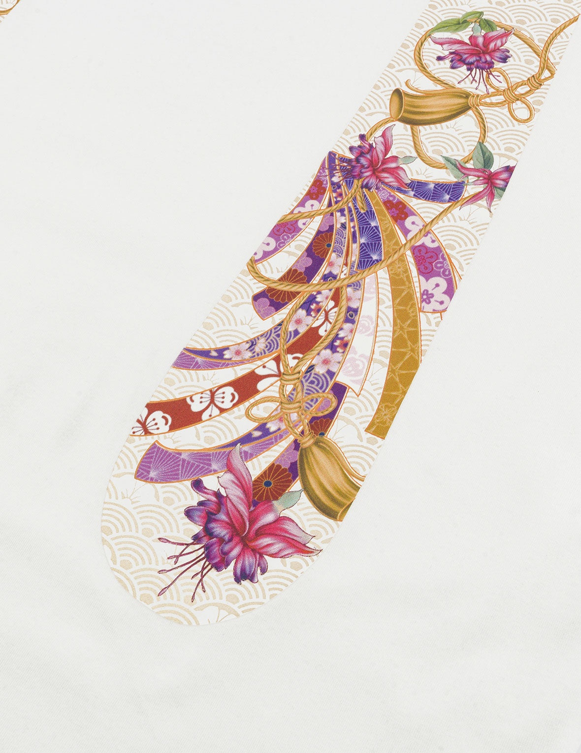 Magnolia and Knots Daicock Print Boyfriend T-shirt - 8