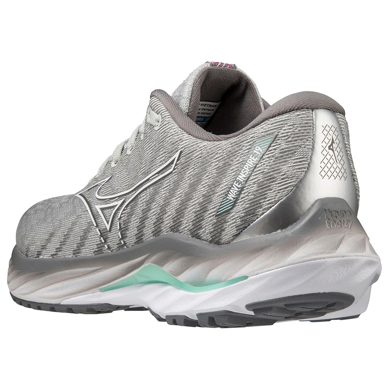 Women's Wave Inspire 19 Running Shoe - 8