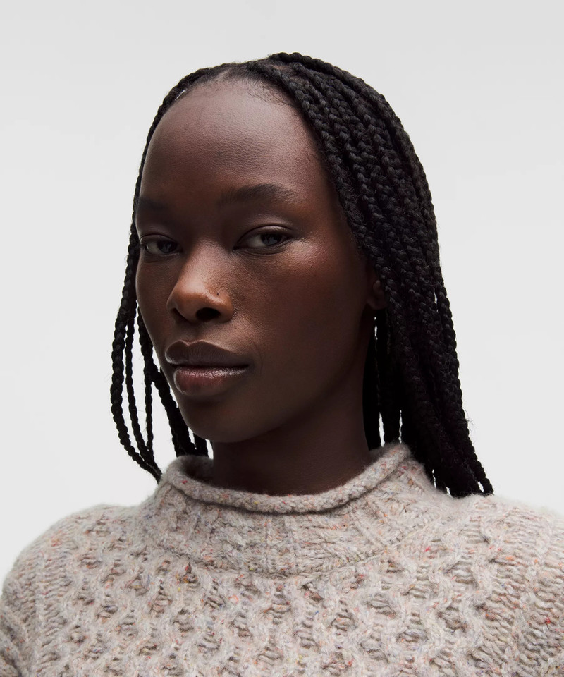 Wool-Blend Cable-Knit Sweater 4