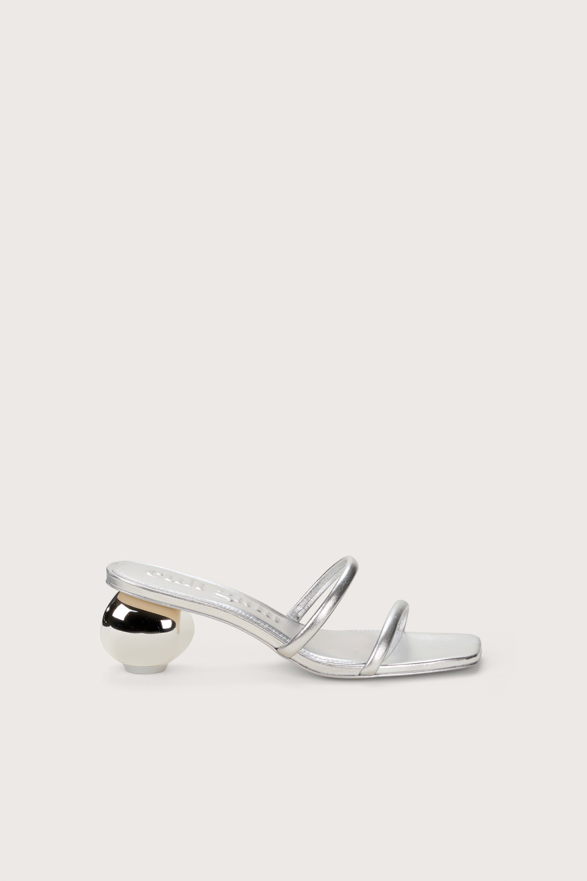 LEORA SANDAL - 1