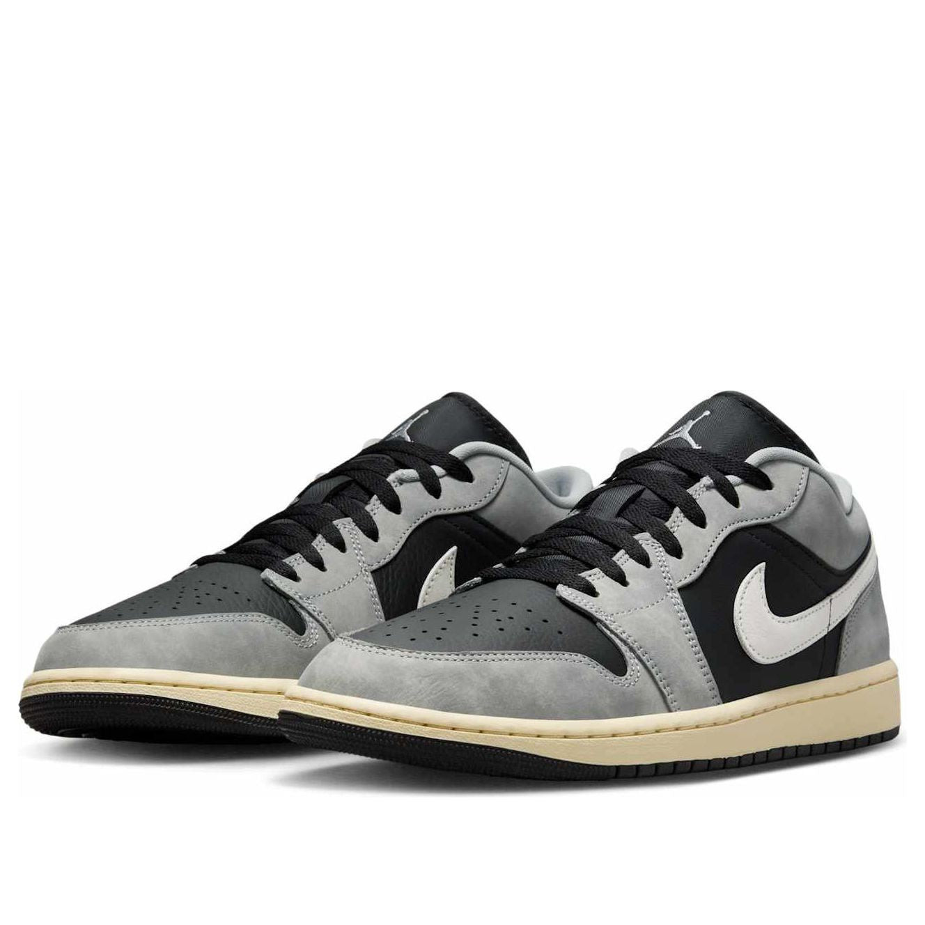Air Jordan 1 Low 'Light Smoke Grey Off Noir' HQ2010-012 - 4