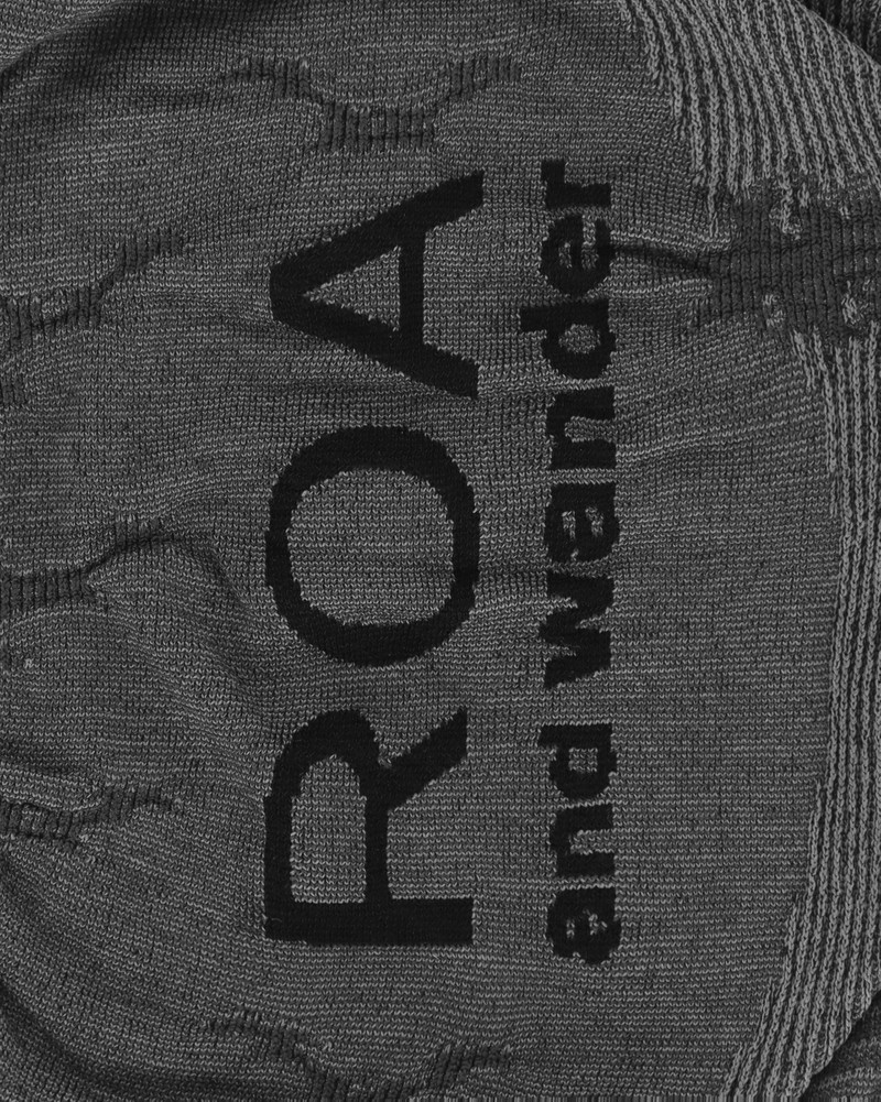 ROA X And Wander Seamless Neck Warmer 5