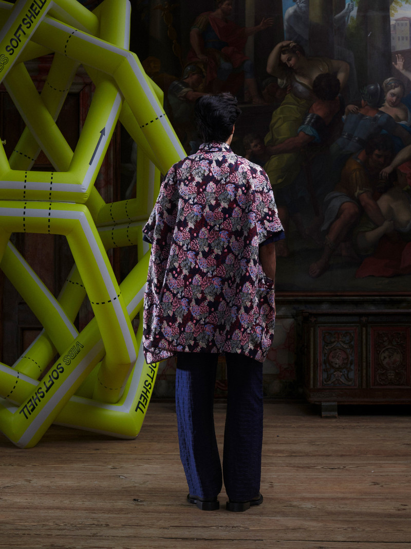 SUIT COVER COAT - NAVY CHICKENS 6