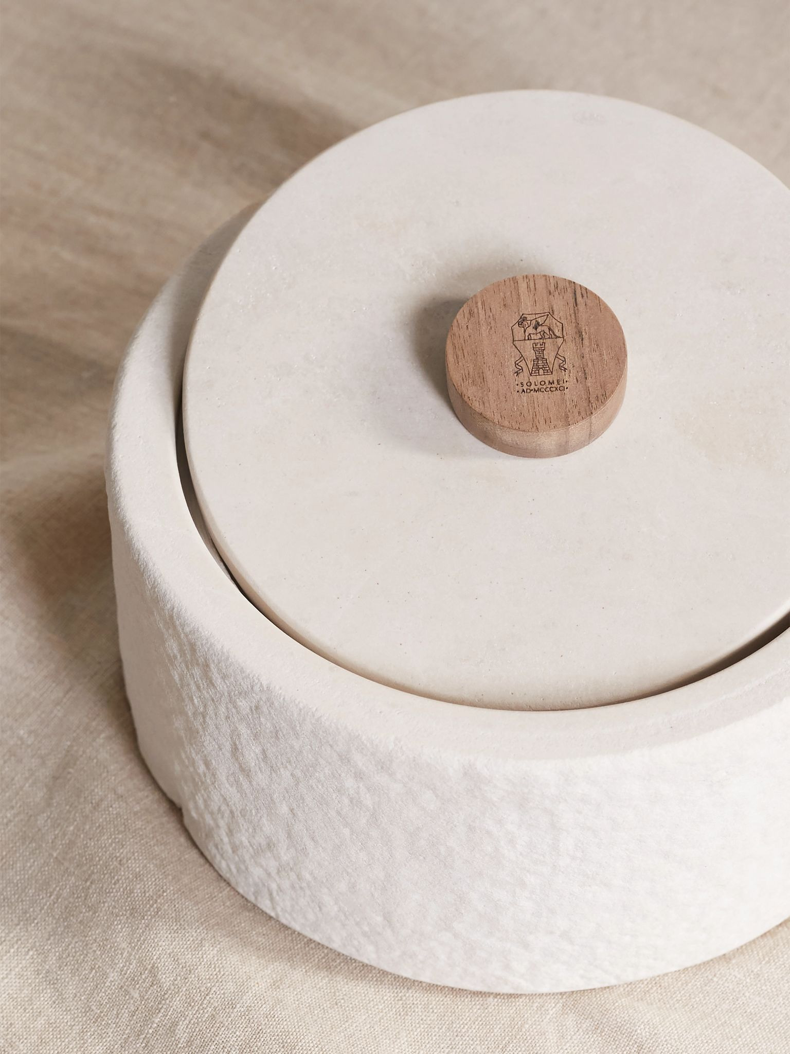 Walnut wood and stone box Neutral - 3