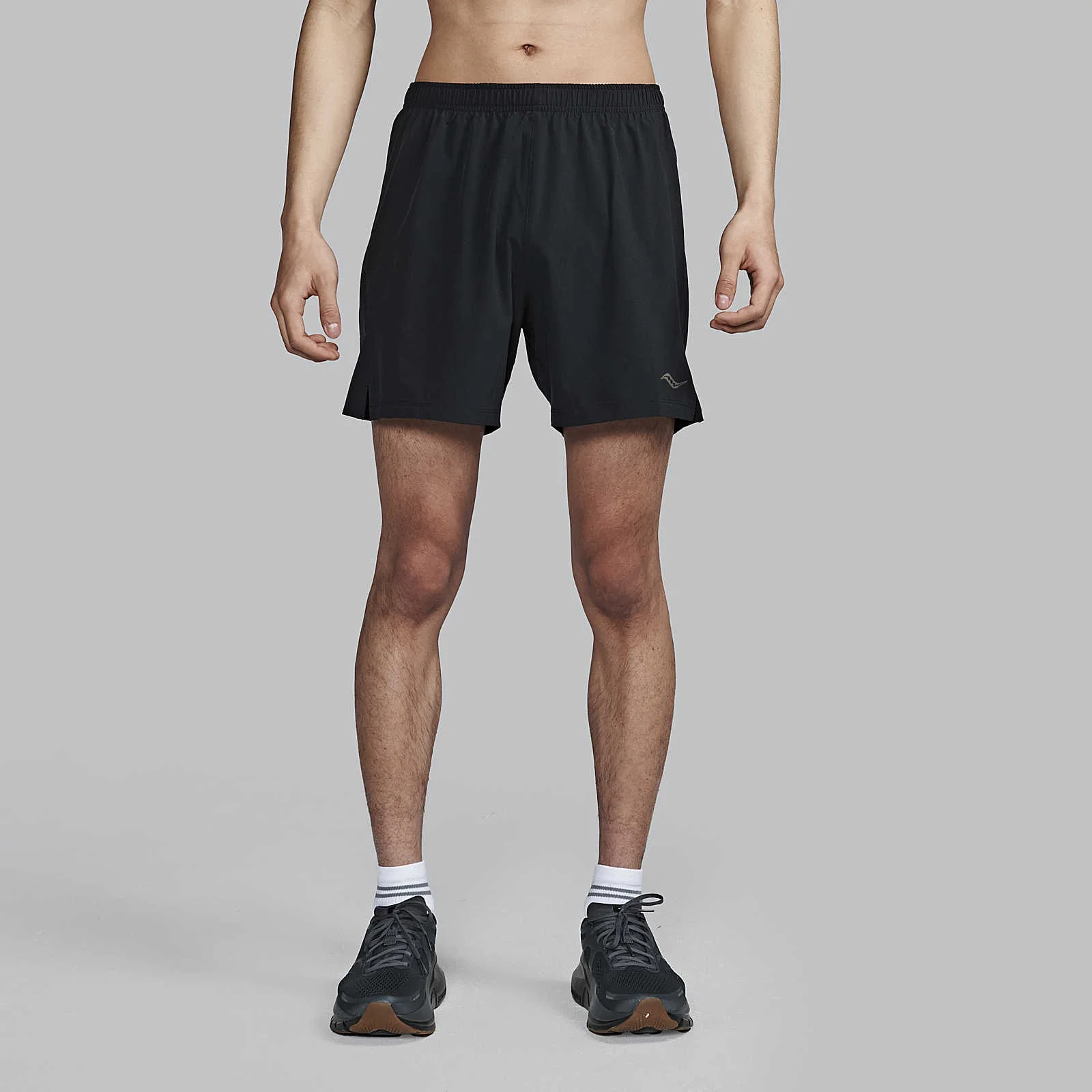 Outpace 5" Short - 1