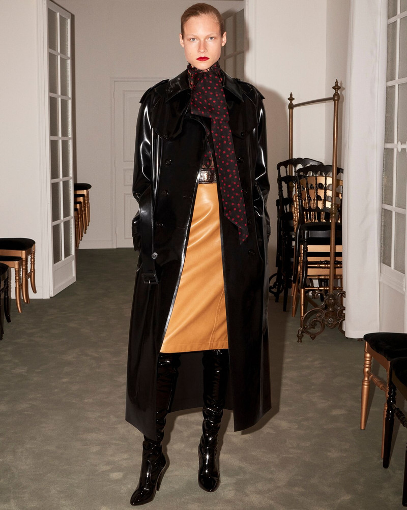 SAINT LAURENT long trench coat in latex outlook
