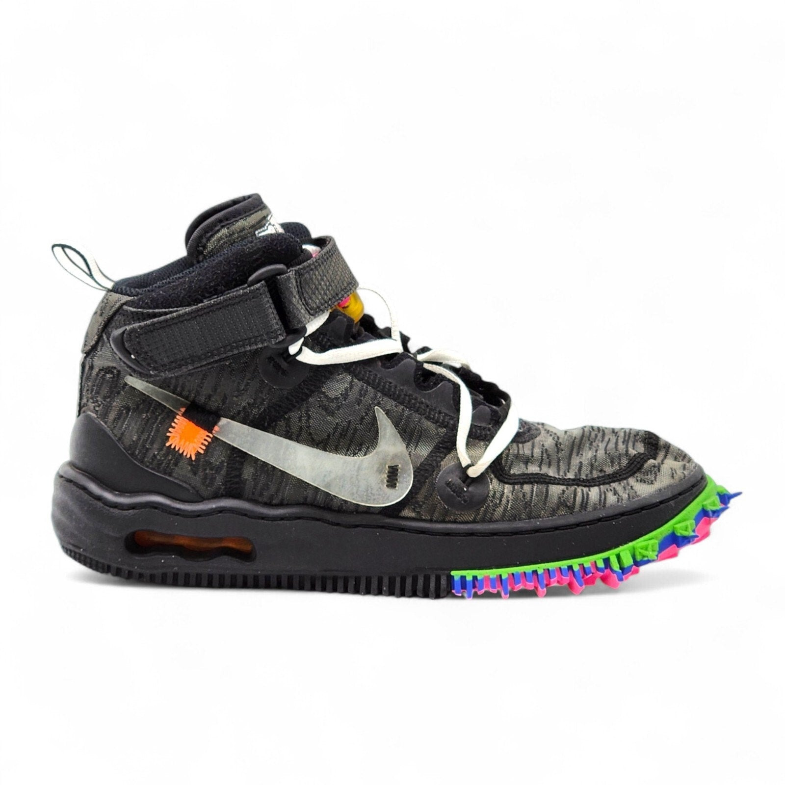 Nike Nike x Off-White Air Force 1 Mid SP Graffiti DO6290-001  display picture 3