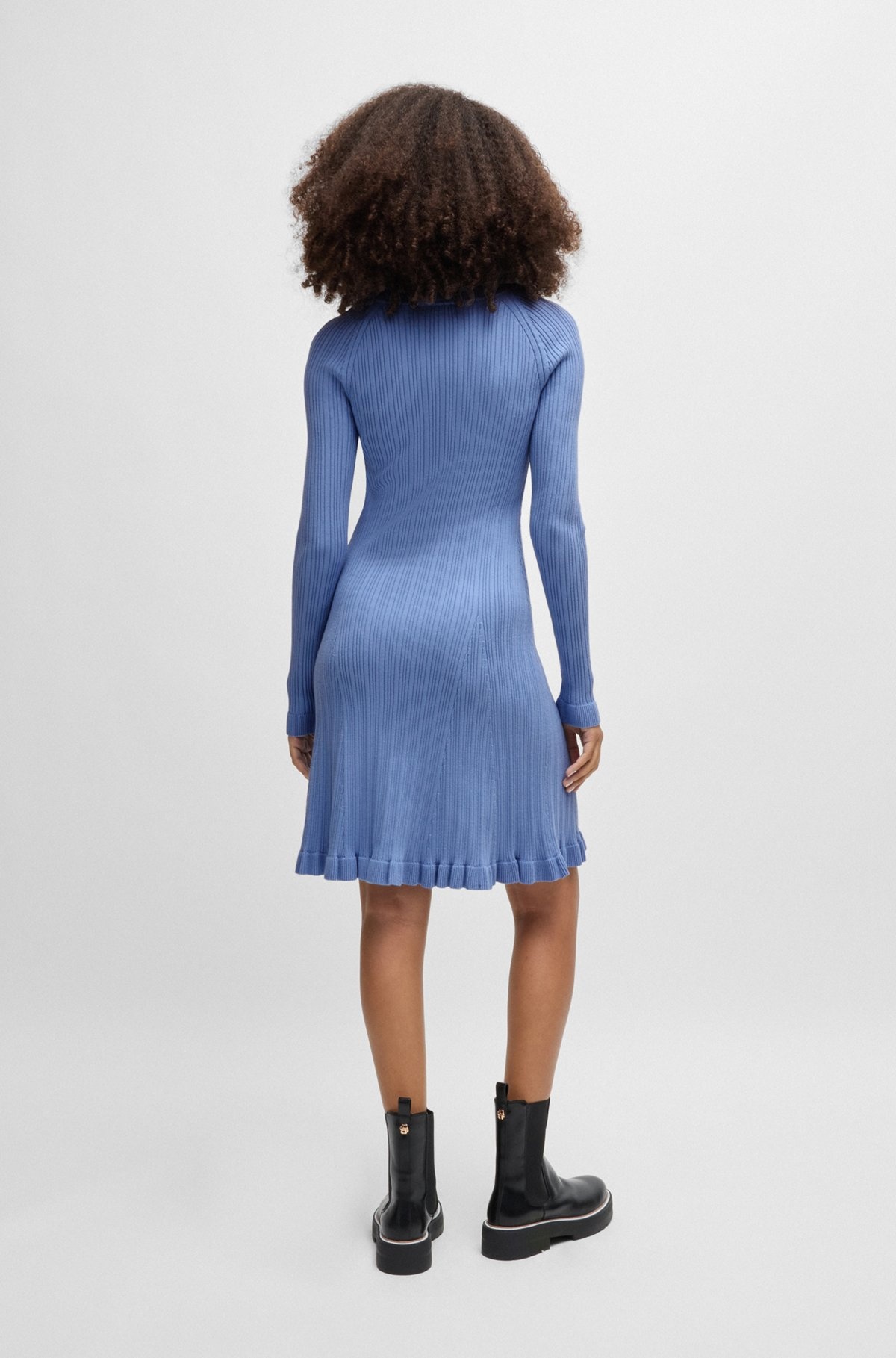 LONG-SLEEVED KNITTED DRESS WITH RIBBED STRUCTURE - 5