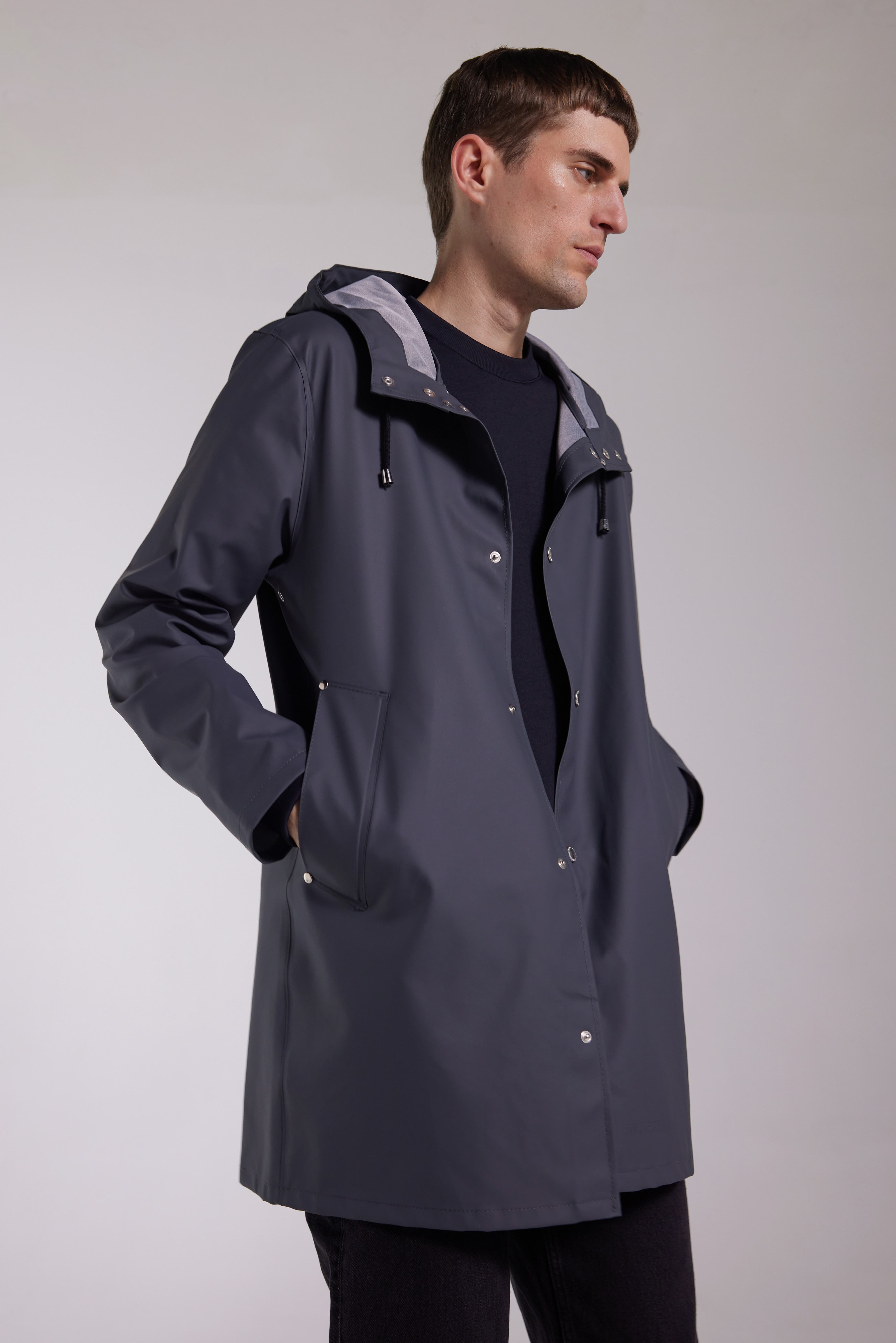 Stutterheim Stockholm Lightweight Raincoat in Charcoal at Nordstrom - 8