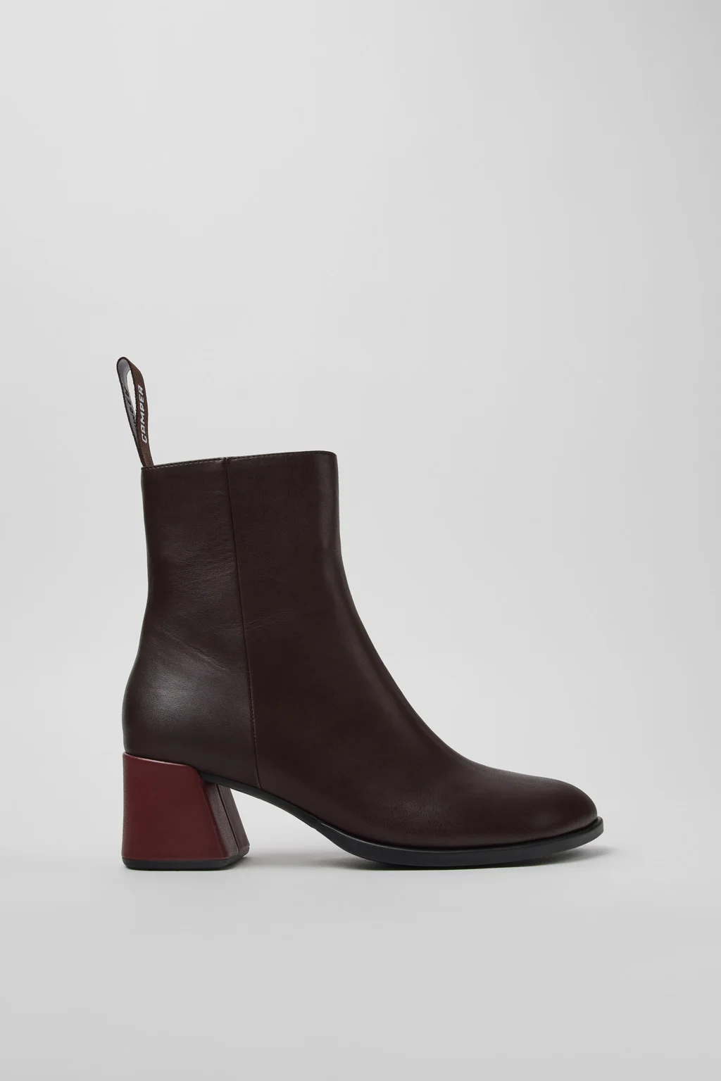 Twins Brown Leather Ankle Boots for Women. - 1