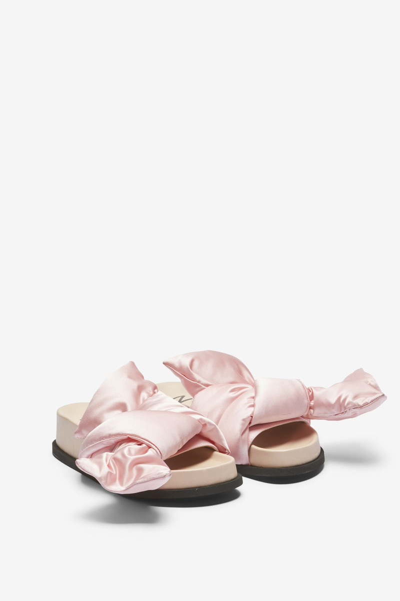 BOW SATIN SANDALS 2