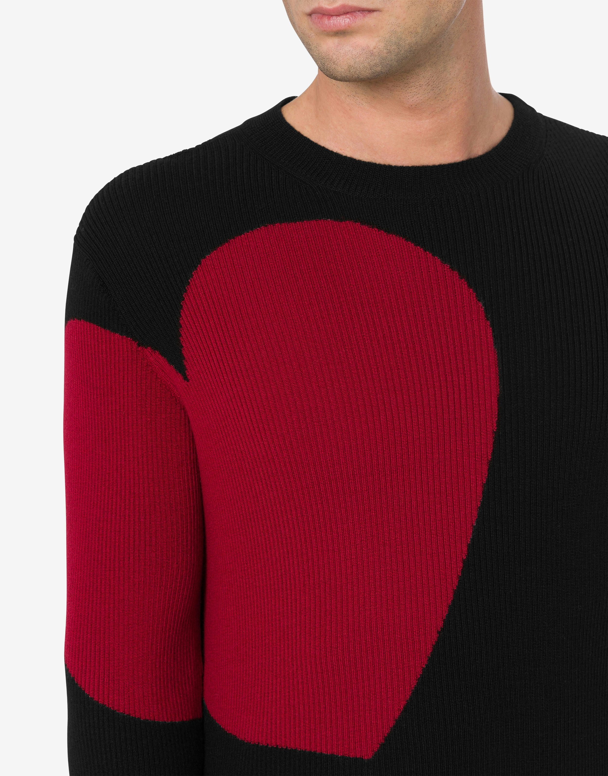 HEART GRAPHIC JUMPER - 4