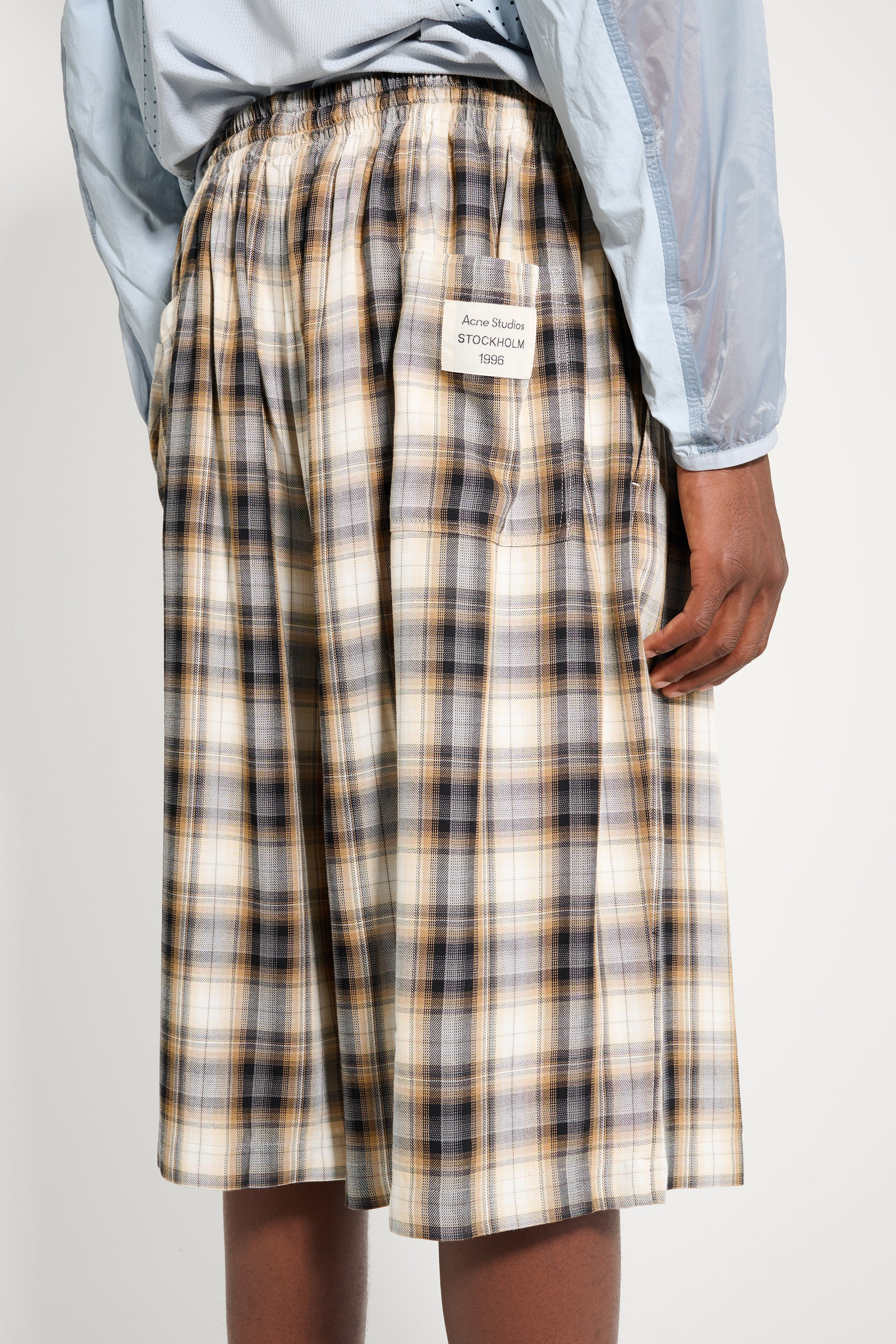 ACNE STUDIOS CHECK SHORTS BEIGE / BLACK - 5
