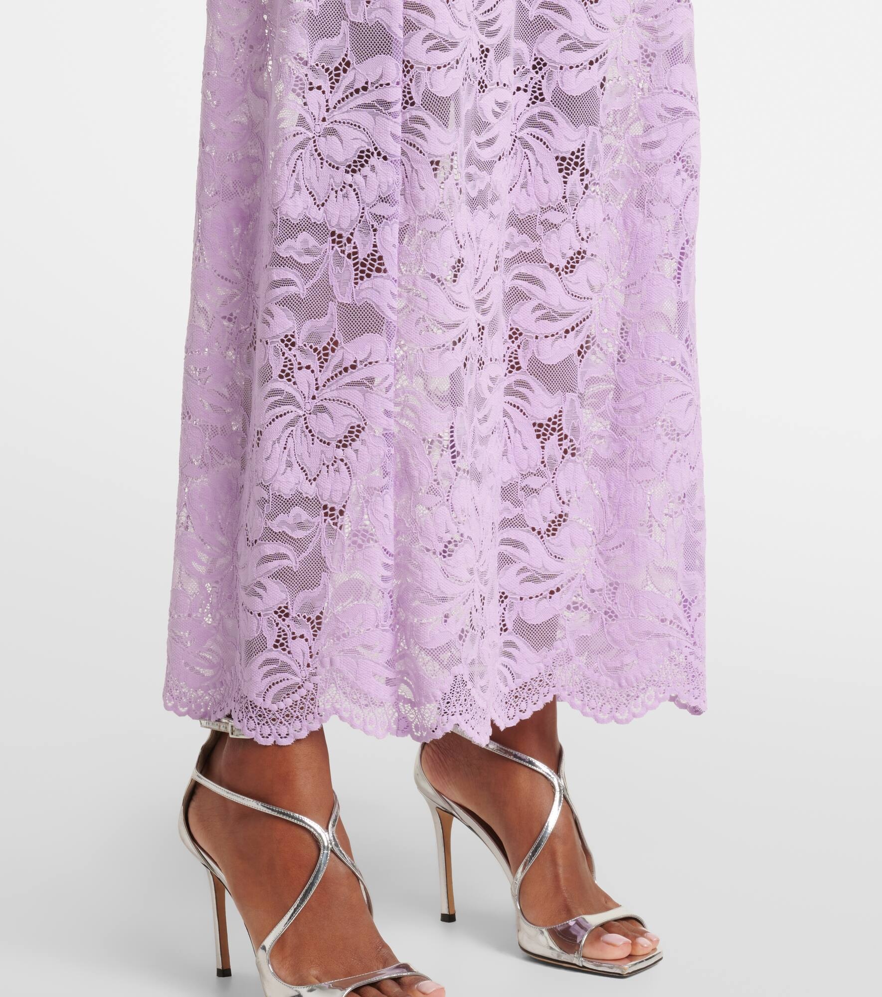 Lavender lace gown - 5