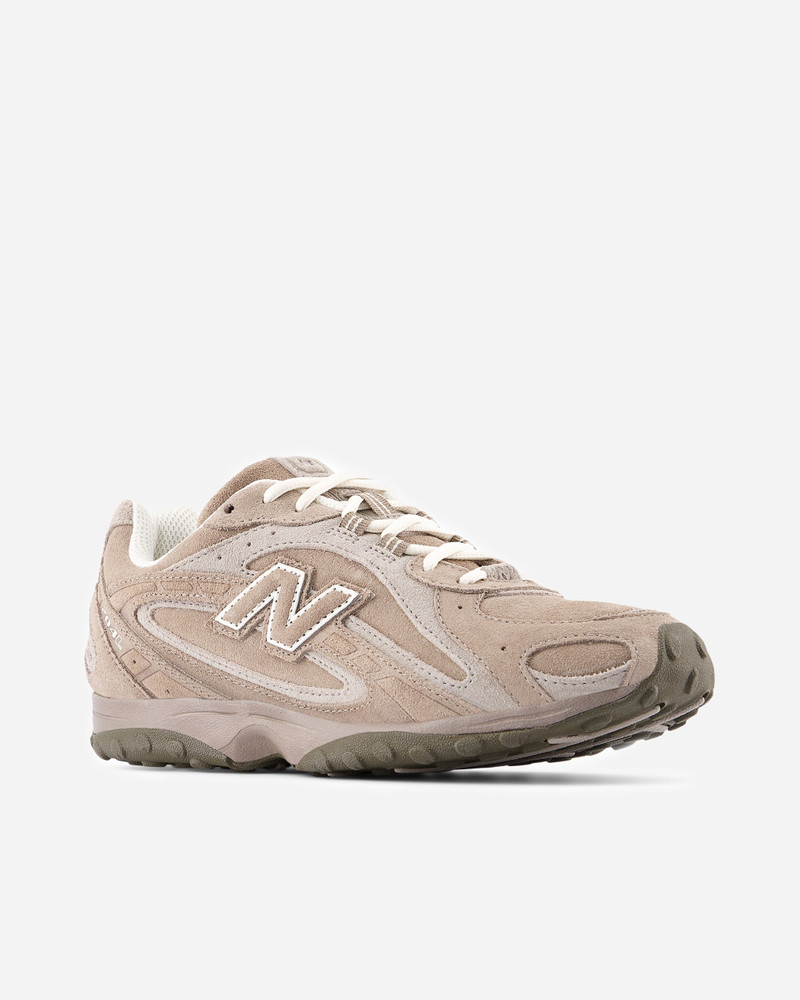 New Balance 204L outlook