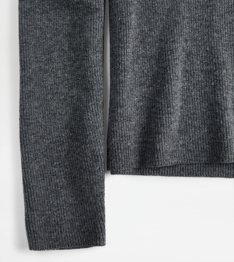 TURTLENECK IN WOOL - GREY 9