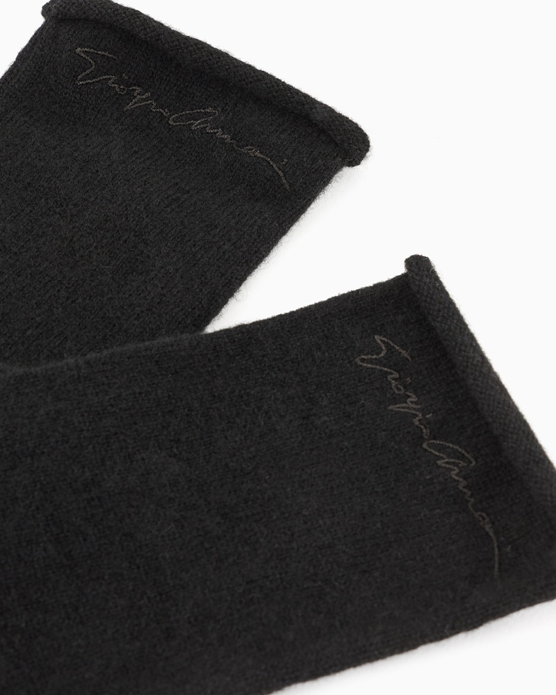 GIORGIO ARMANI Cashmere gloves outlook