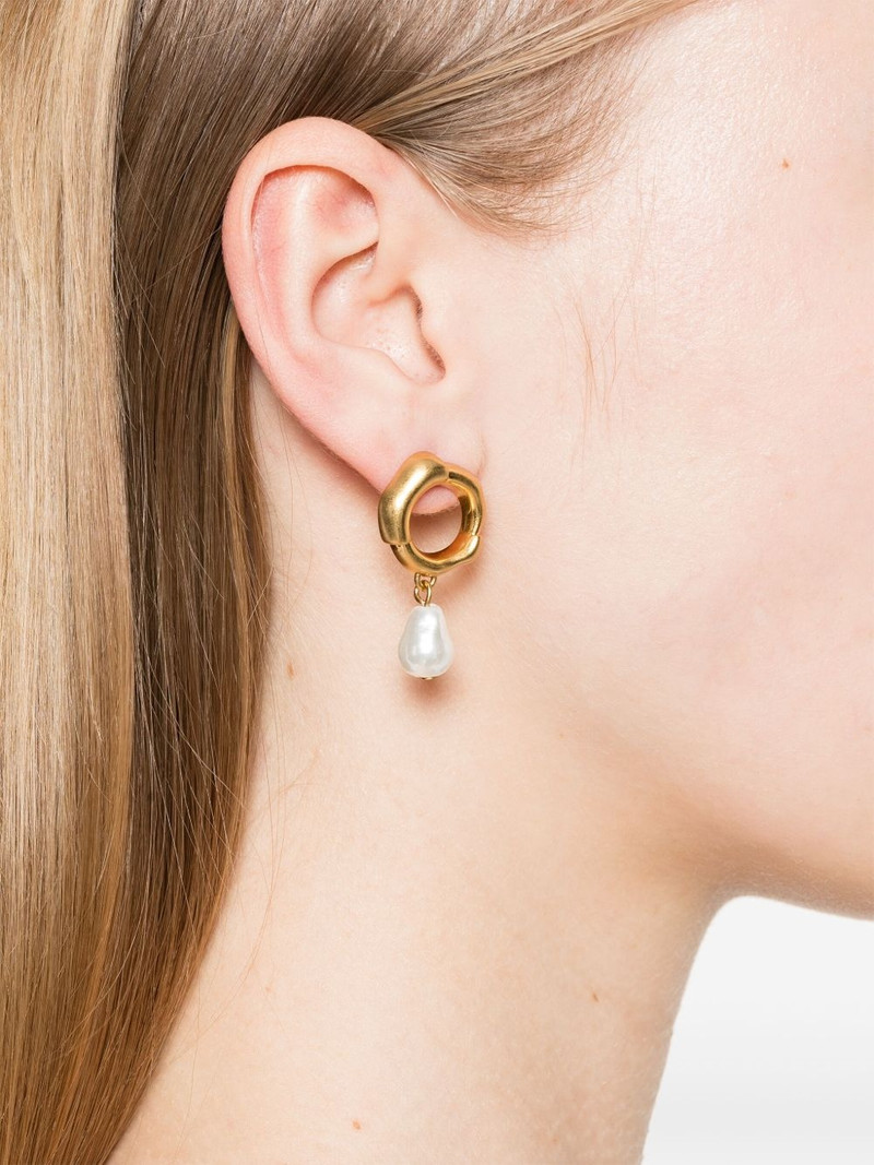 Cult Gaia Meerah earrings outlook