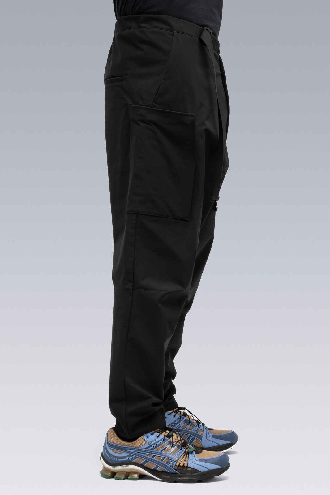 P31A-DS schoeller® Dryskin™ Drawcord Cargo Trouser Black  - 4