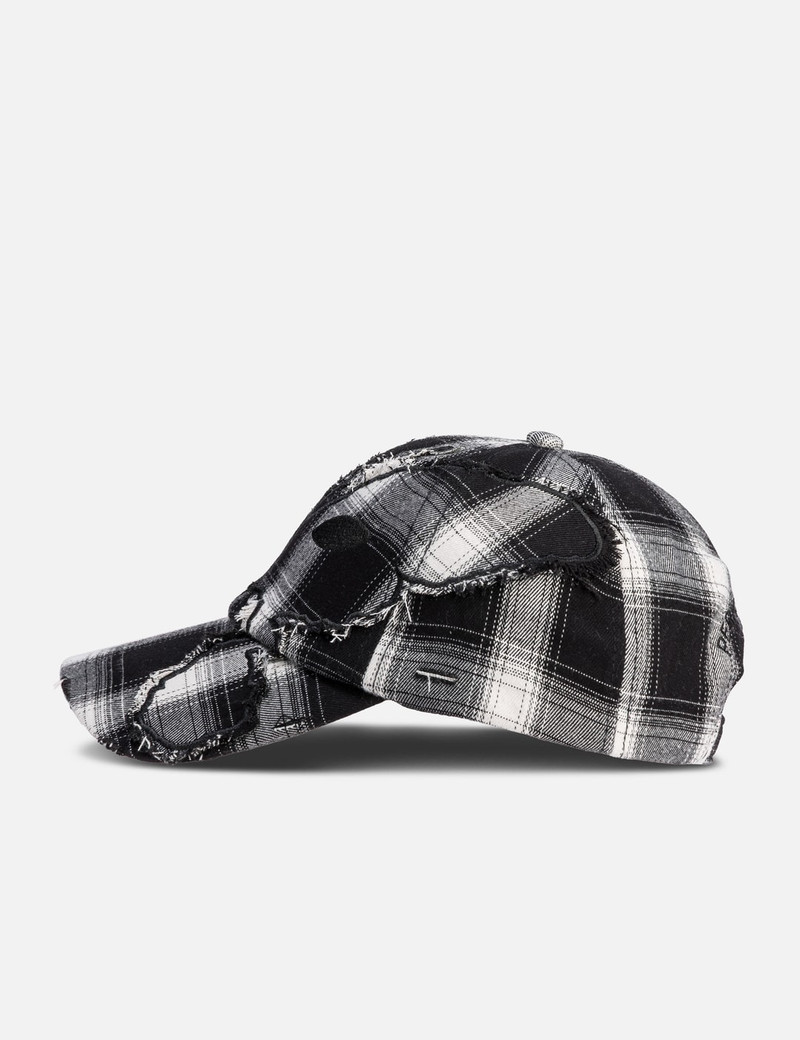 Perks and Mini CHECK ALIEN BUTTERFLY KISS BASEBALL CAP outlook