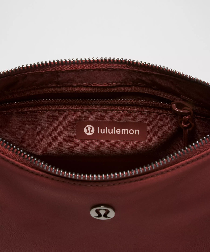 City Essentials Small Shoulder Bag 3L 3