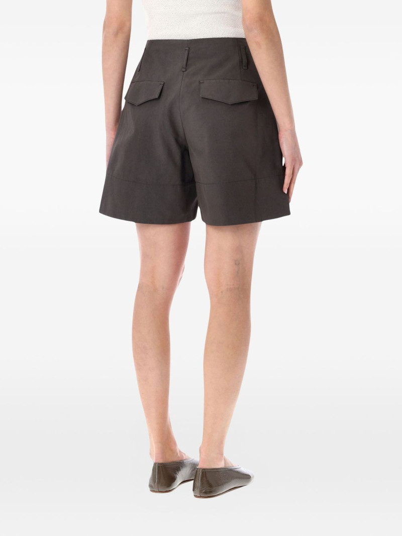 LOW CLASSIC pleated wide-leg shorts outlook
