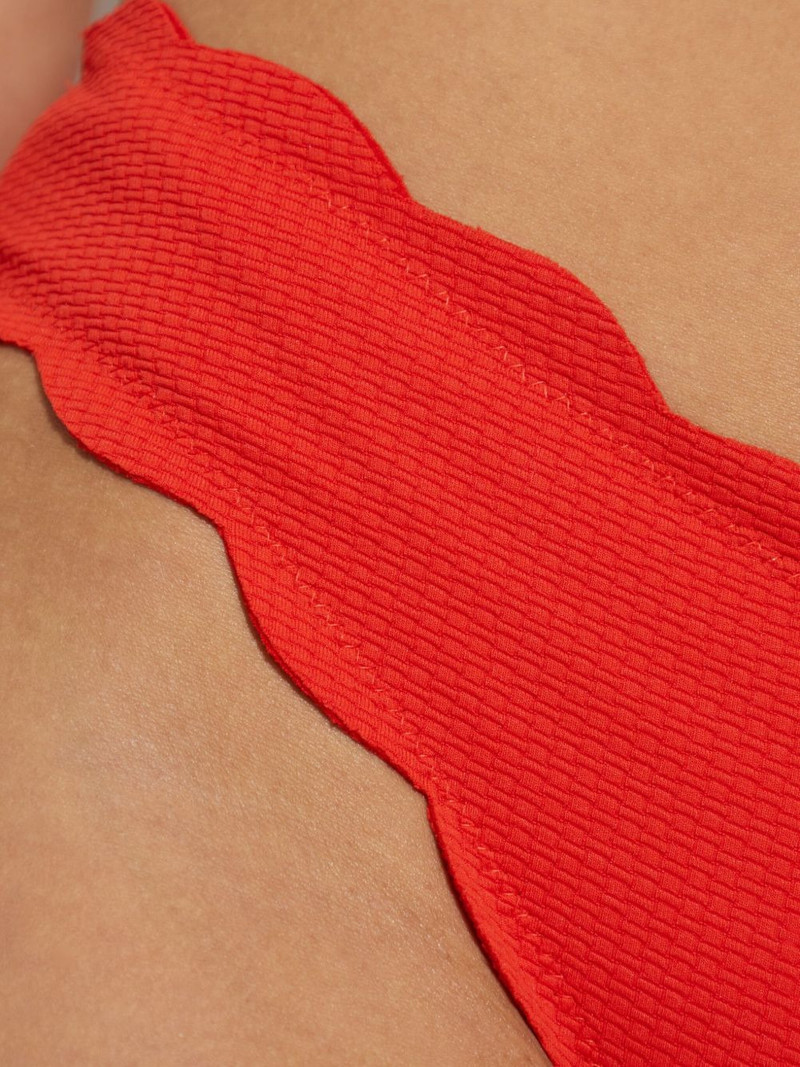 scalloped-edge bikini bottom 4