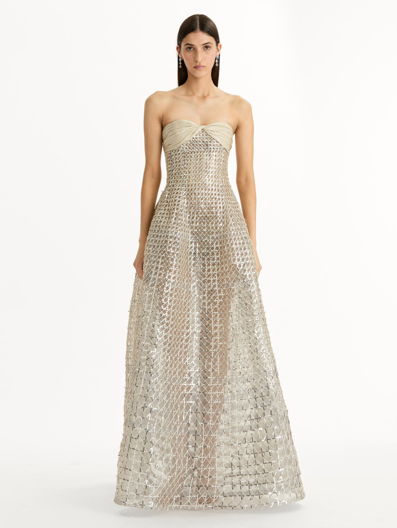 Oscar de la Renta SEQUIN & BUGLE BEAD LATTICE GOWN outlook
