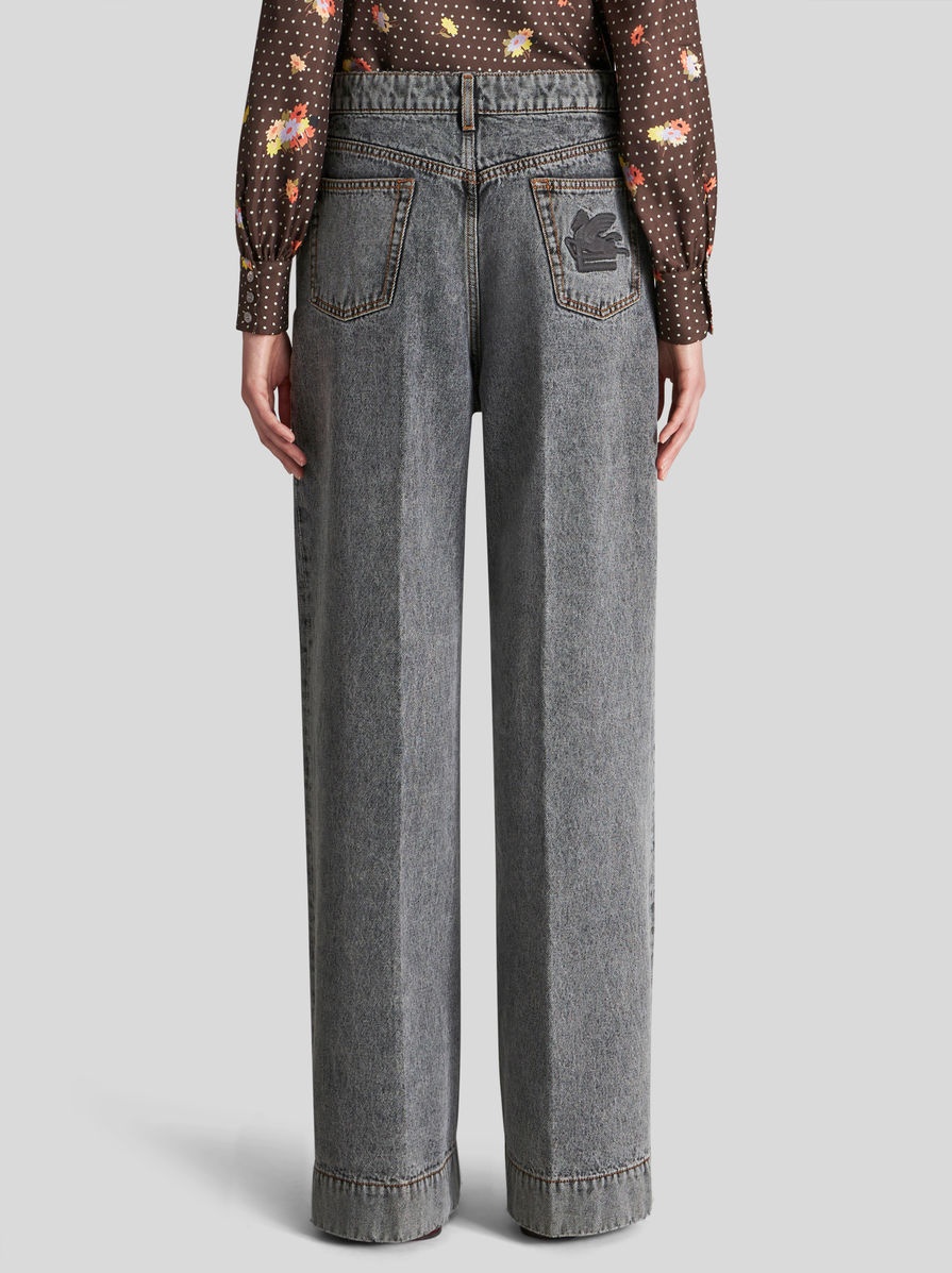 WIDE LEG JEANS WITH PEGASO - 4