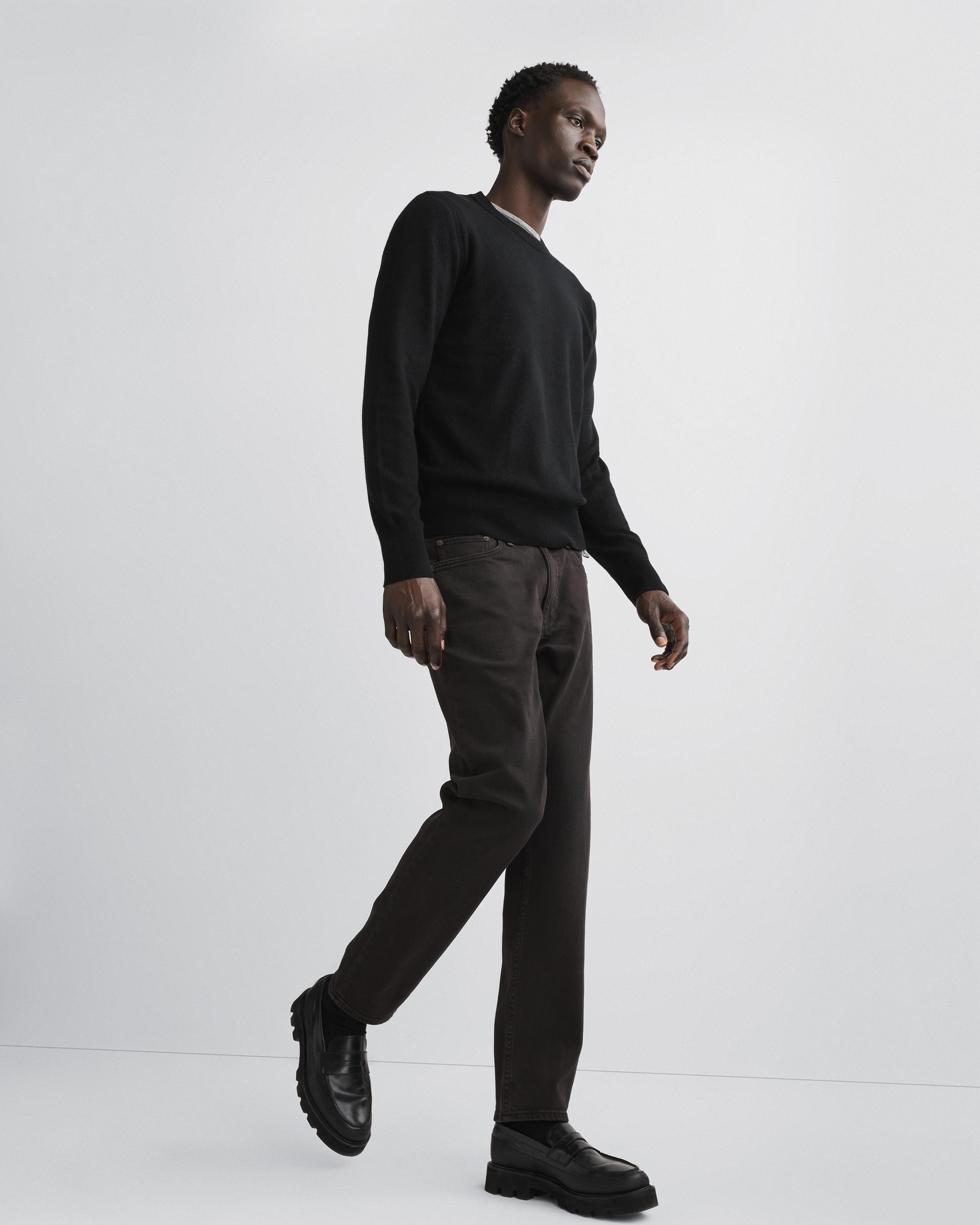 Fit 2 - Black: Slim Fit Black Authentic Stretch Jean