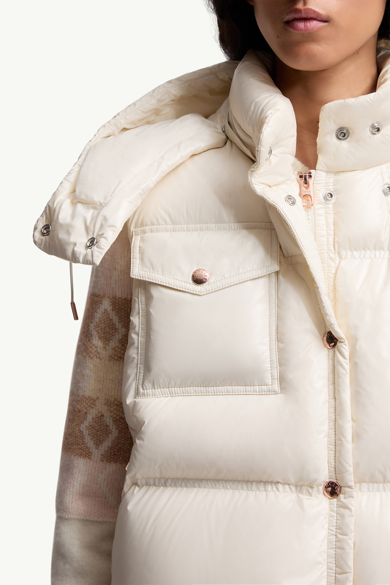 Pario Hooded Down Vest 8