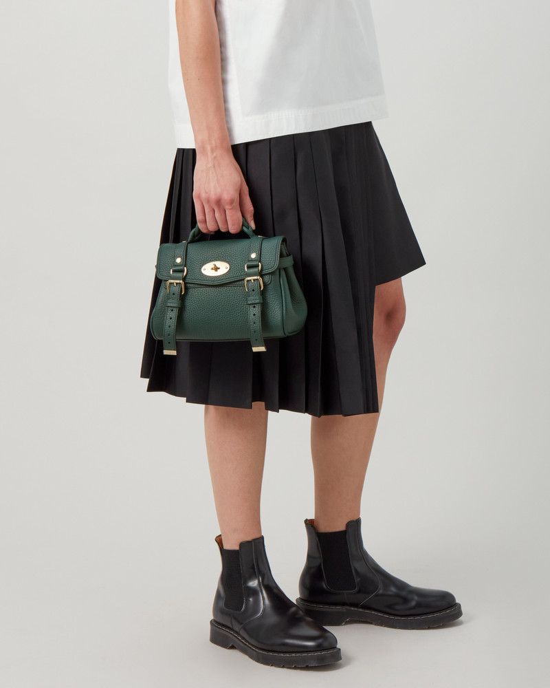Mulberry Mini Alexa
Mulberry Green Heavy Grain outlook