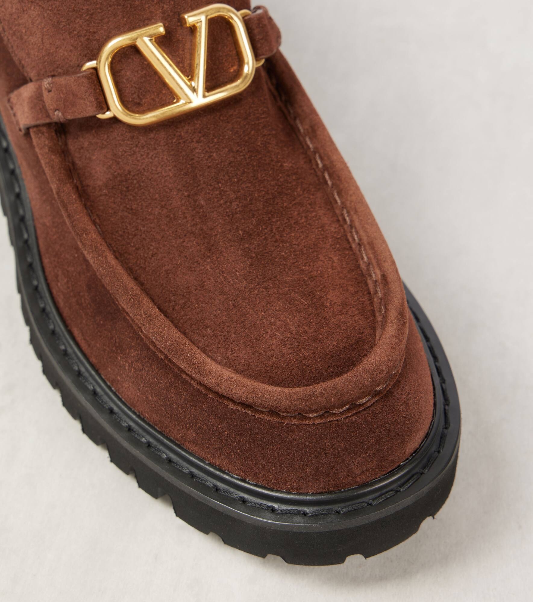 VLogo Signature suede desert boots - 6