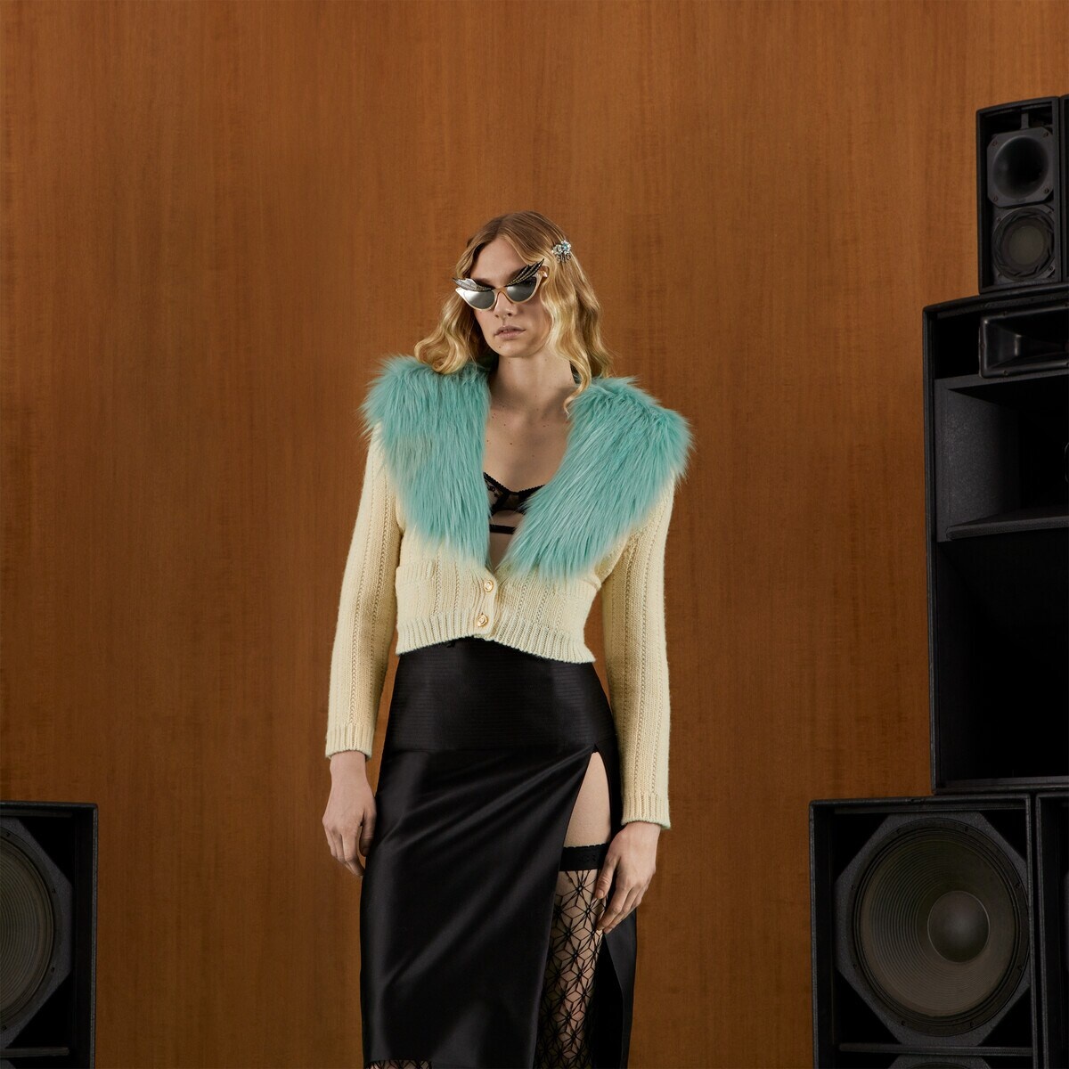 Wool cashmere cardigan with faux fur - 7