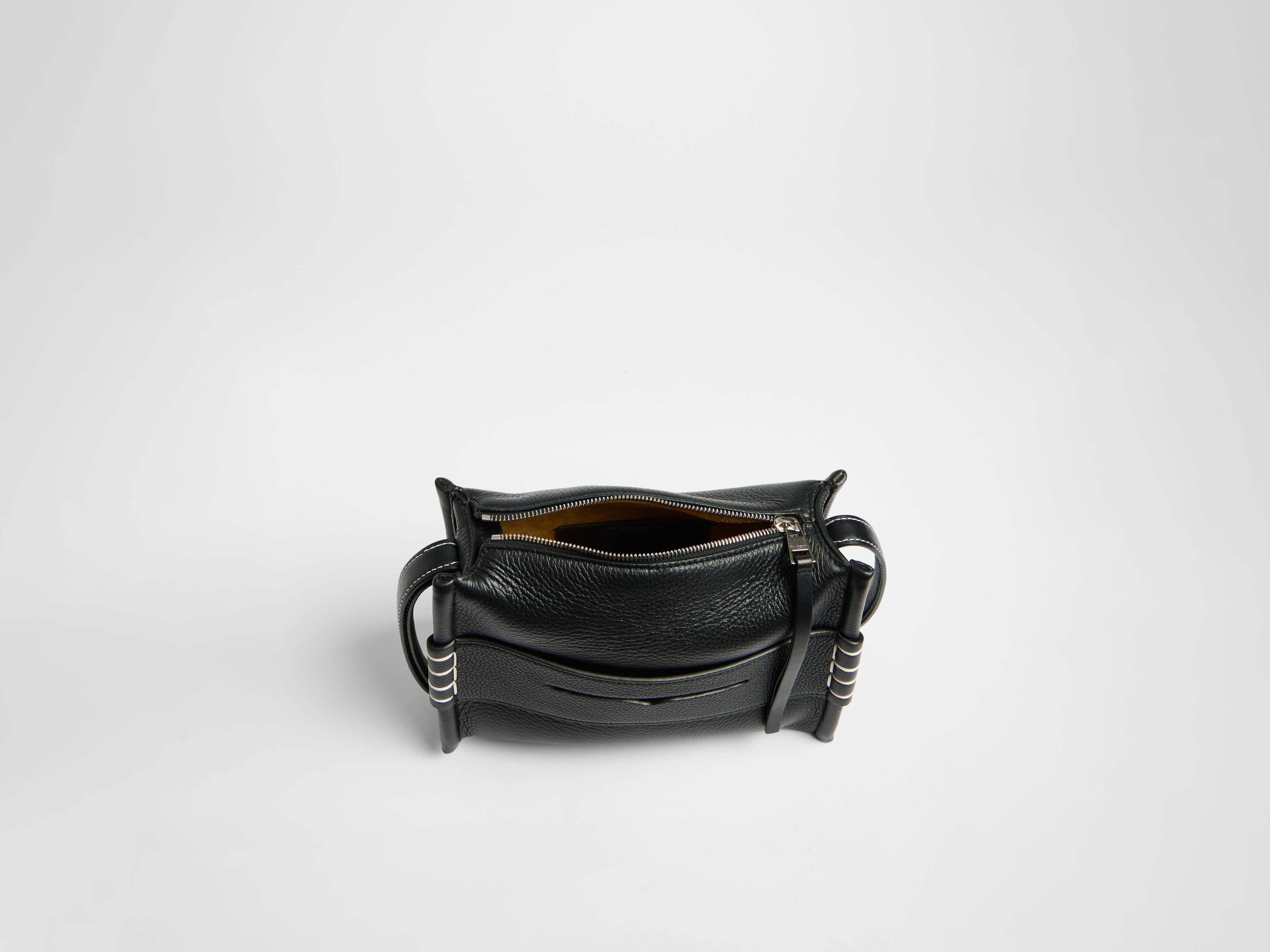 SMALL MESSENGER LOAFER BAG IN BLACK LEATHER - 5