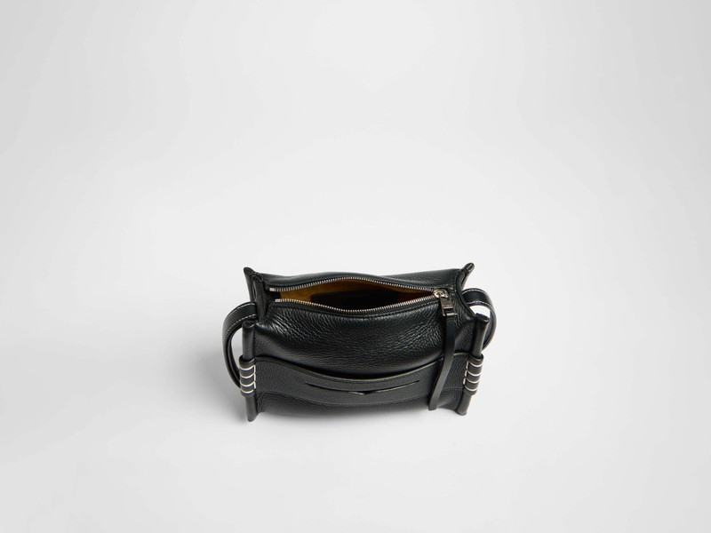 SMALL MESSENGER LOAFER BAG IN BLACK LEATHER 5