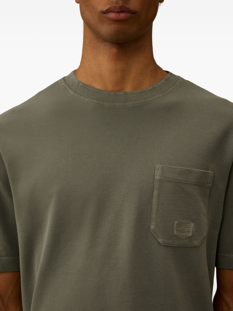 round-neck pocket T-shirt 5