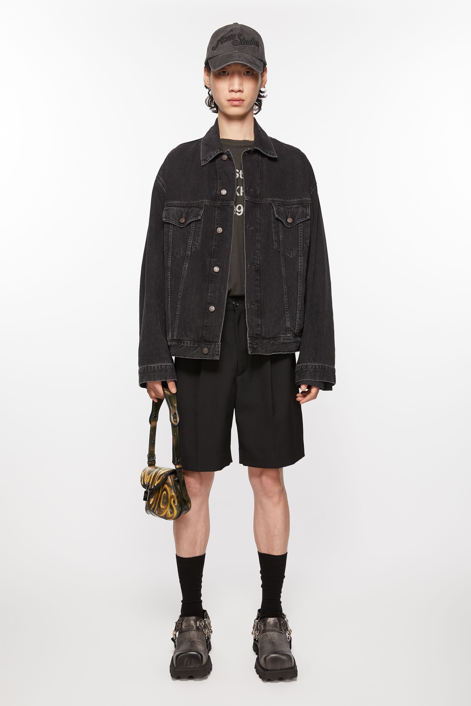 Acne Studios Tailored shorts - Black | REVERSIBLE