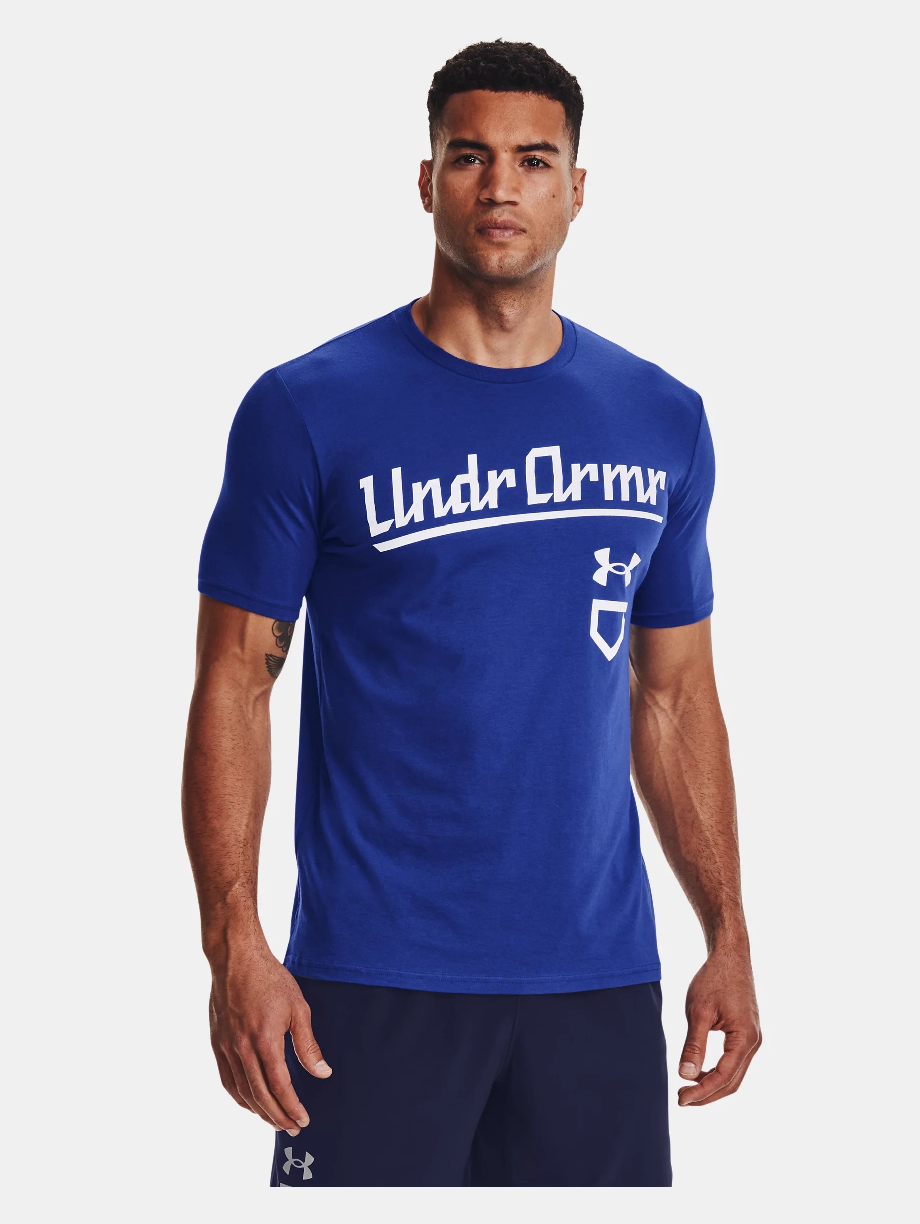 Under Armour Men's UA Baseball Script Short Sleeve | REVERSIBLE