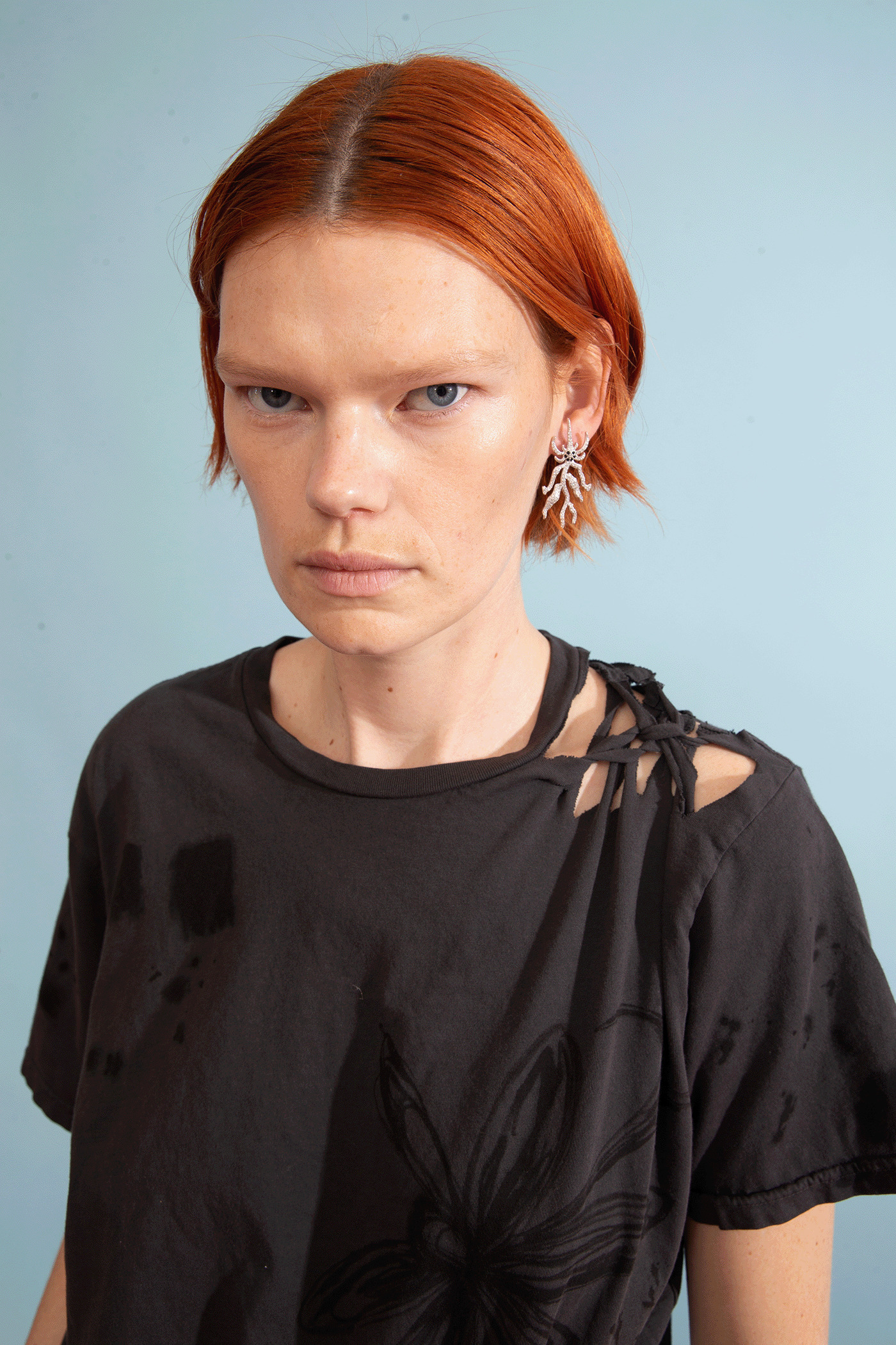 CRYSTAL SPIKE MONSTER EARRING - 2