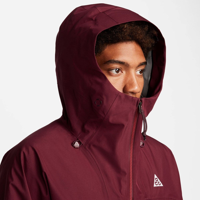 ACG Gore-Tex Misery Ridge Jacket 12